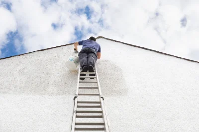 Peinture extérieure au Malzieu-Ville — façades et ravalement